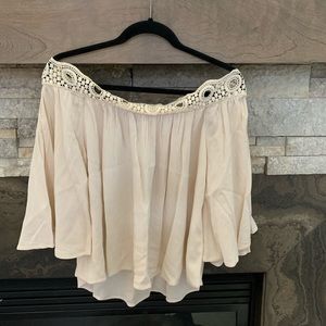 NWT! Beautiful Cream Off the Shoulder Blouse